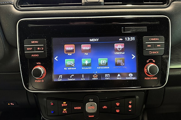 Nissan Leaf 23 of 25