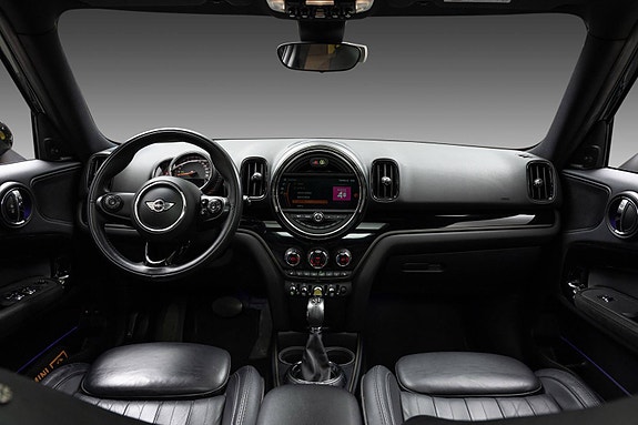 MINI Countryman Cooper SE 24 of 30