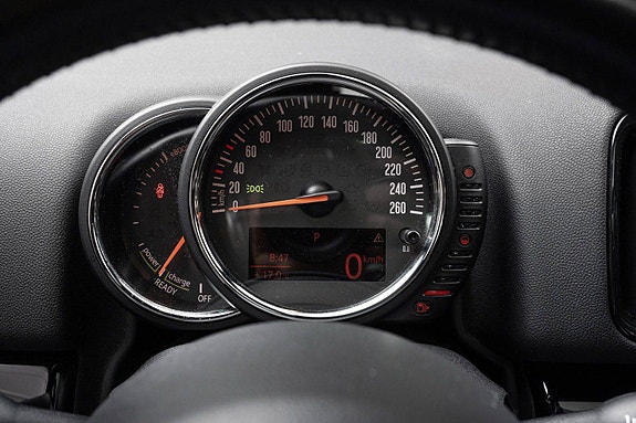 MINI Countryman Cooper SE 26 of 30
