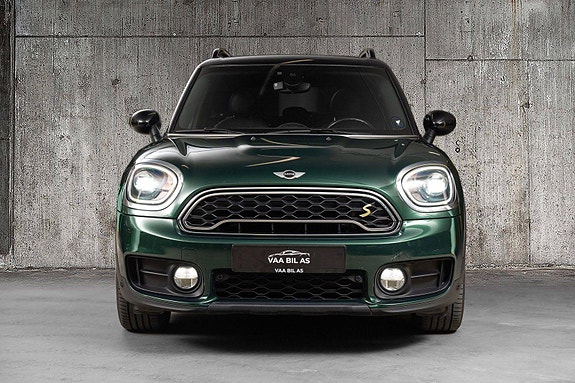 MINI Countryman Cooper SE 2 of 30