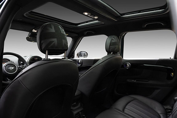 MINI Countryman Cooper SE 23 of 30