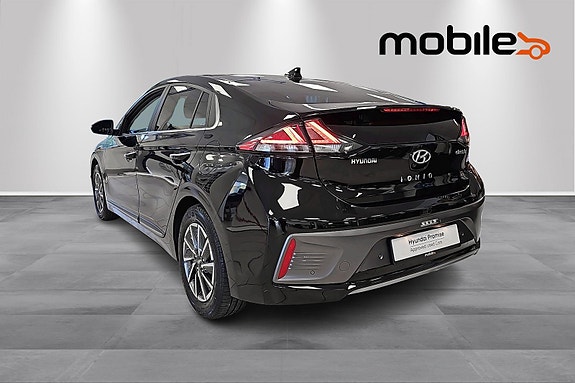 Hyundai IONIQ 21 of 28