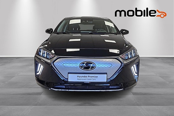 Hyundai IONIQ 18 of 28