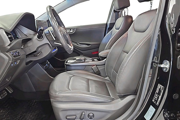 Hyundai IONIQ 8 of 28