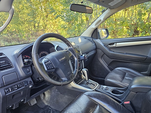 Isuzu D-max 6 of 26