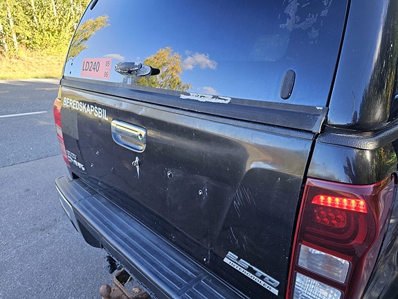 Isuzu D-max 11 of 26