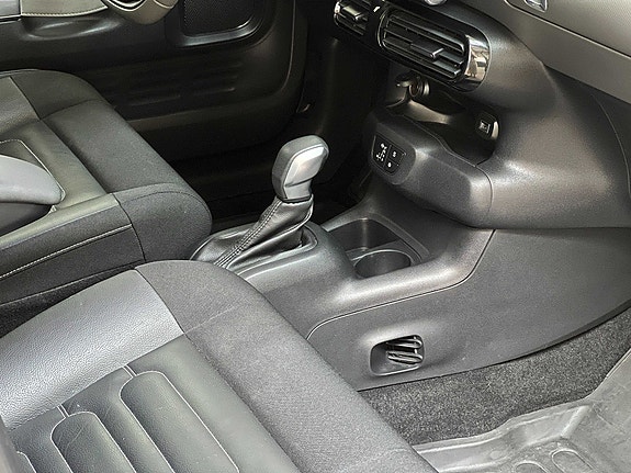 Citroen C4 Cactus 25 of 30