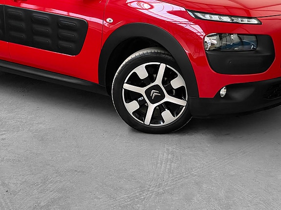 Citroen C4 Cactus 4 of 30