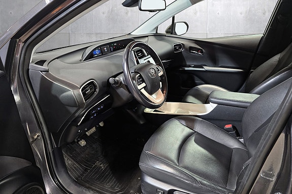 Toyota Prius 18 of 20