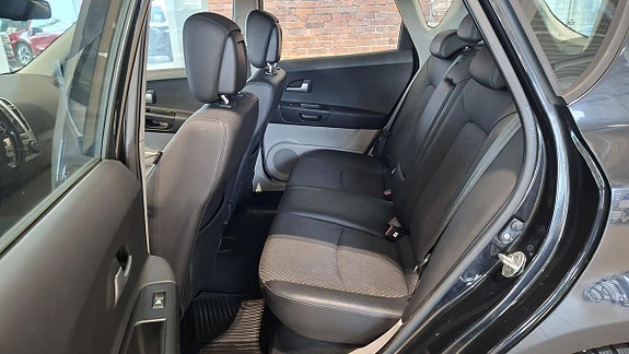 Kia Ceed 12 of 16