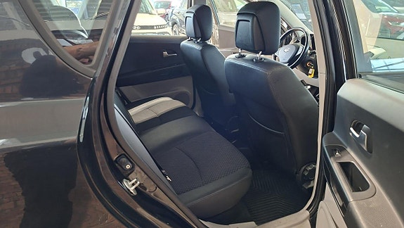 Kia Ceed 14 of 16