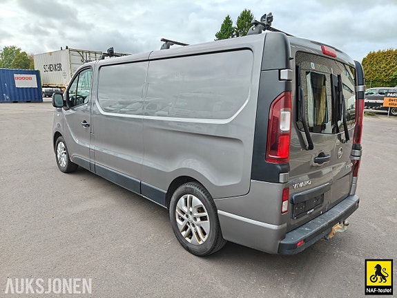Opel Vivaro 6 of 30