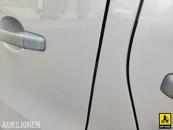 Opel Vivaro 30 of 30