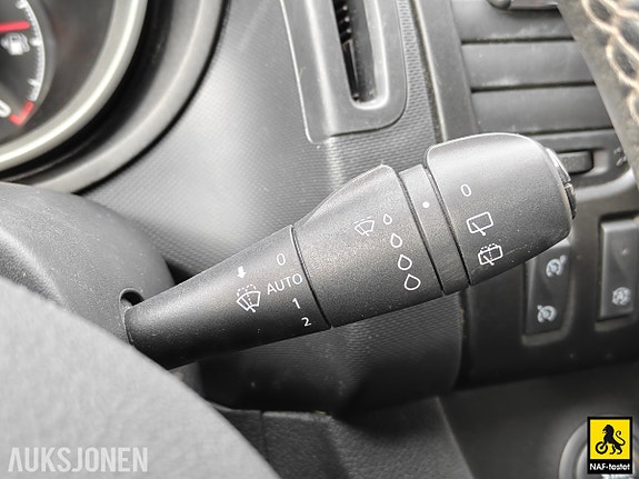 Opel Vivaro 23 of 30