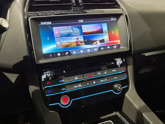 Jaguar F-PACE 20 of 30