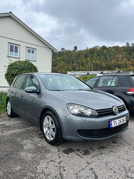 Volkswagen Golf VI 9 of 14
