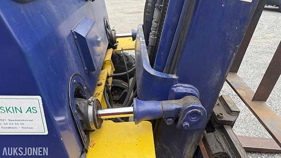 Komatsu FD25T-12 gaffeltruck, 2,5 tonn m/ sideforskyver 10 of 28