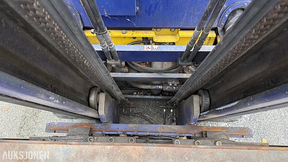 Komatsu FD25T-12 gaffeltruck, 2,5 tonn m/ sideforskyver 9 of 28