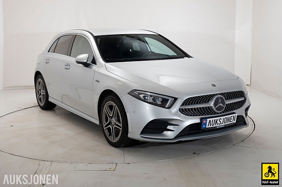 Mercedes-Benz A-Klasse 3 of 30