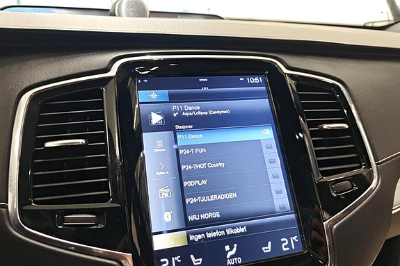 Volvo XC90 29 of 30