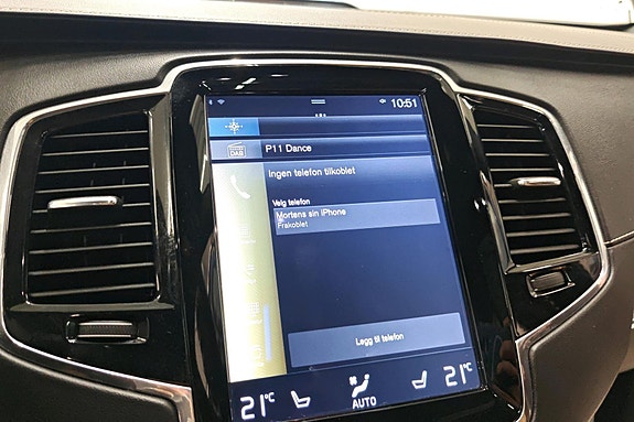 Volvo XC90 30 of 30