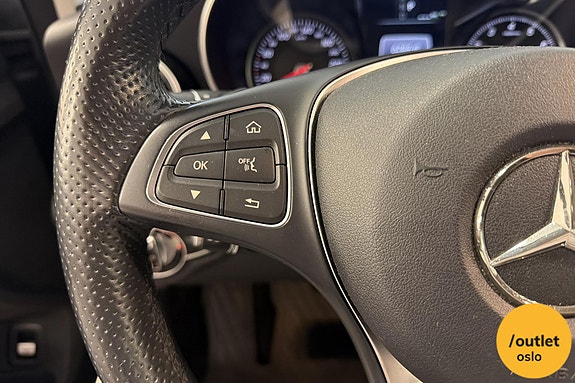 Mercedes-Benz C350 24 of 30