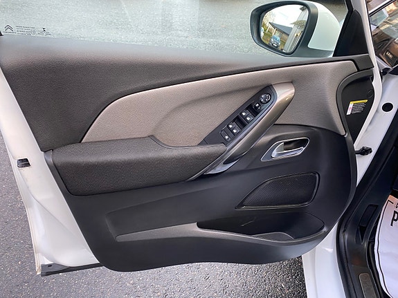 Citroen Grand C4 Spacetourer 23 of 30