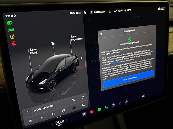 Tesla Model Y 29 of 30