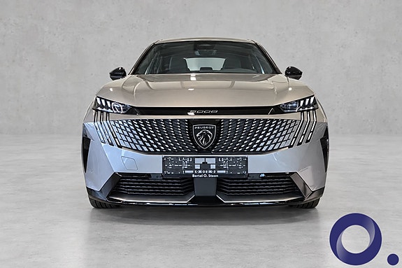 Peugeot e-3008 8 of 30