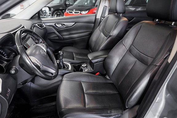 Nissan X-Trail 11 of 16