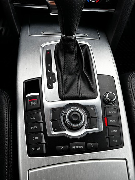 Audi A6 14 of 30