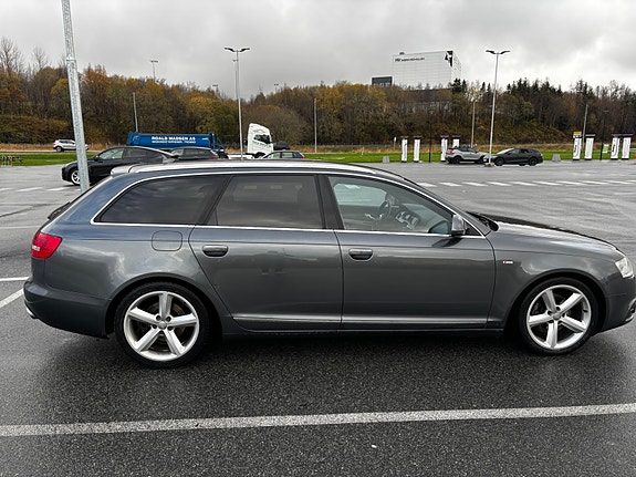Audi A6 4 of 30