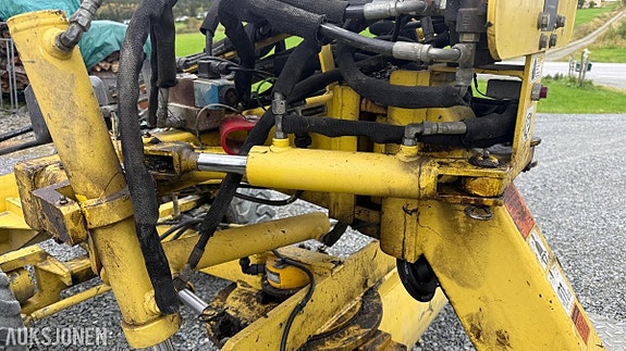 Andre Laser-Grader veihøvel/planeringsmaskin med laserstyring – 1 125 t 29 of 30