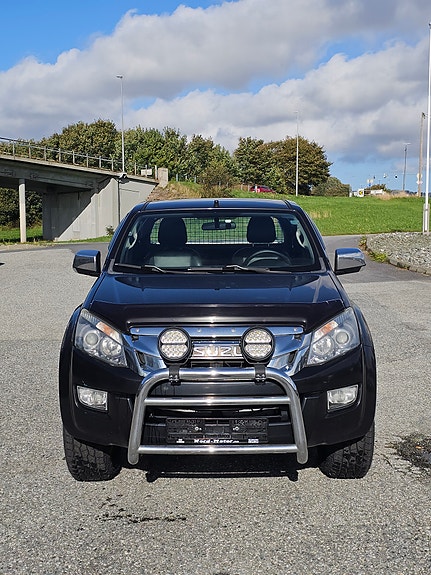 Isuzu D-max 8 of 12