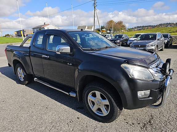 Isuzu D-max 7 of 12