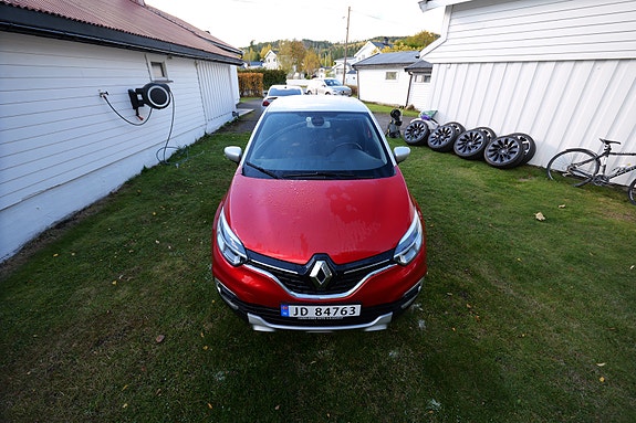 Renault Captur 5 of 27