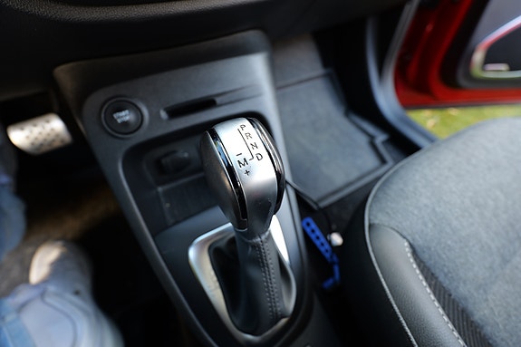 Renault Captur 21 of 27