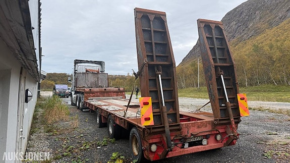 Vang Semitrailer 5 of 25
