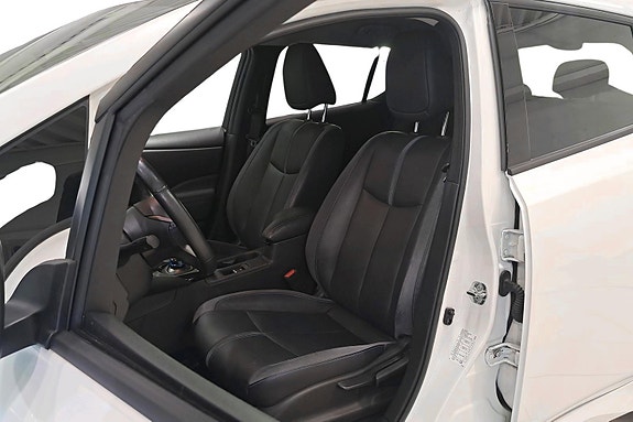 Nissan Leaf 8 of 26