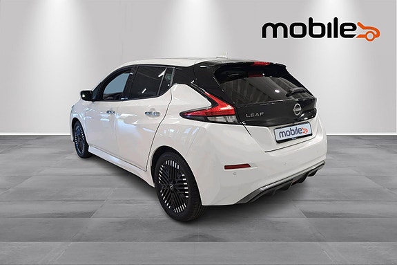 Nissan Leaf 21 of 26
