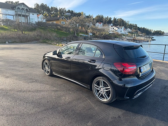 Mercedes-Benz A180 3 of 11
