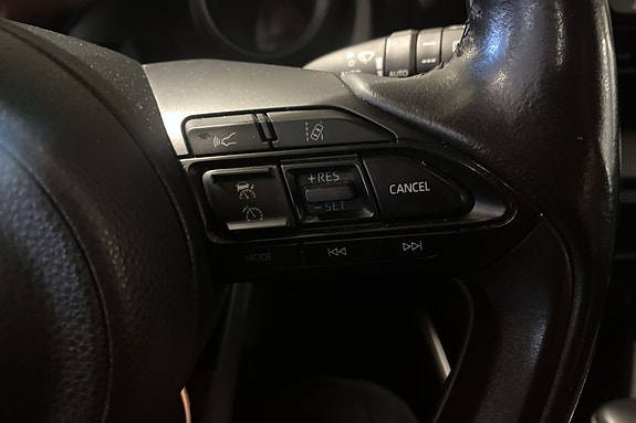 Toyota Yaris 17 of 21