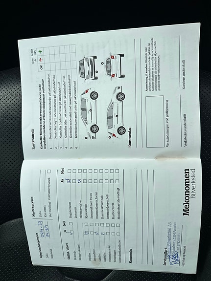 Land Rover Range Rover 25 of 27