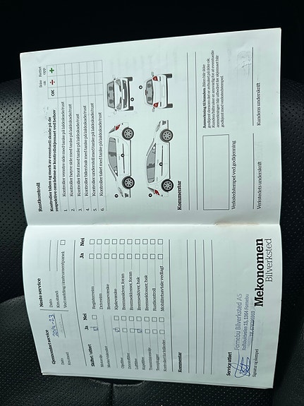 Land Rover Range Rover 24 of 27