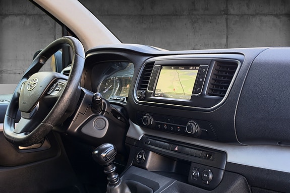 Toyota Proace 9 of 13