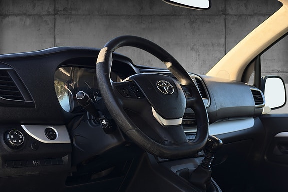 Toyota Proace 7 of 13
