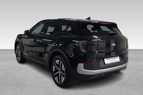 Ford Explorer 8 of 20