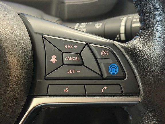 Nissan Leaf 15 of 22