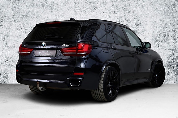 BMW X5 2 of 30