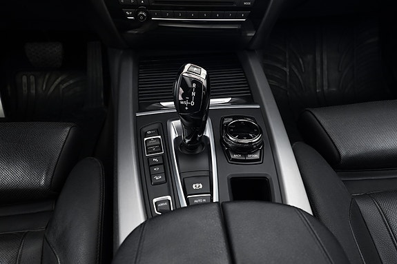 BMW X5 25 of 30
